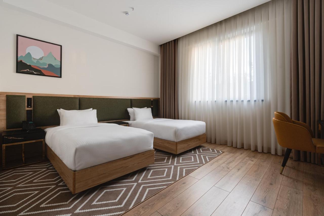 The Elements Hotel Tashkent Exterior photo